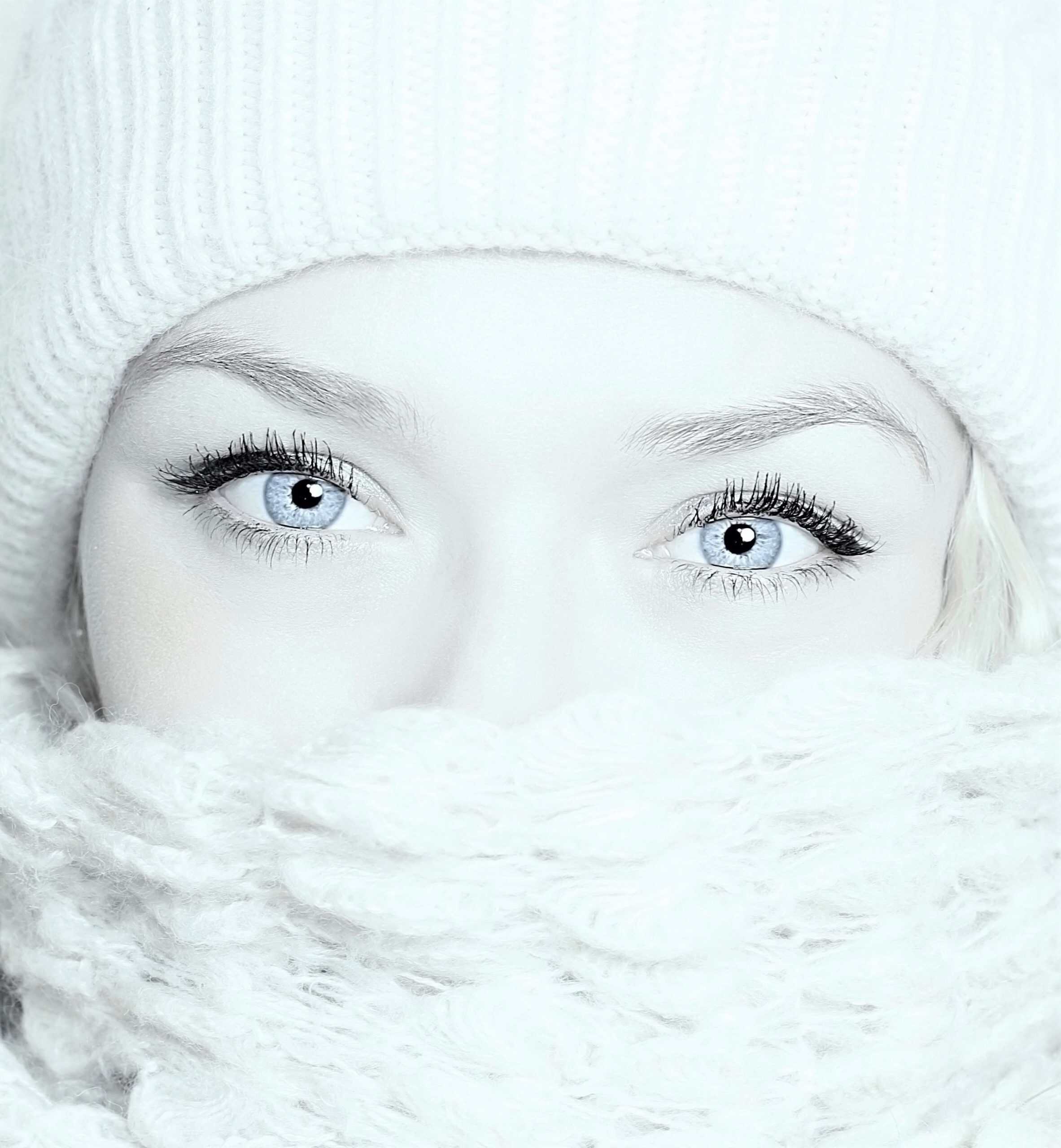 woman with blue eyes
